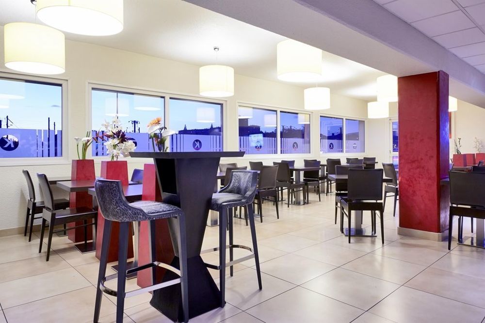 Kyriad Belfort Centre Gare Restaurante foto